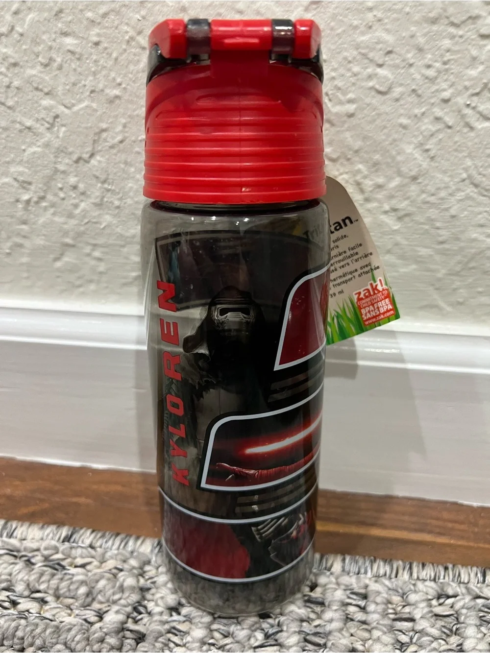 Designs Star Wars Kylo Ren Water Bottle - Red Lid